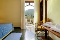 Velinn Pousada Ponta do Pequeah Hotels in Ilhabela