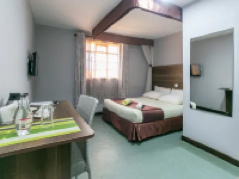 Kings Premier Inn Hotéis em Mlolongo