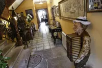 Posada Casa de Don Guzman Hotels in La Poblacion