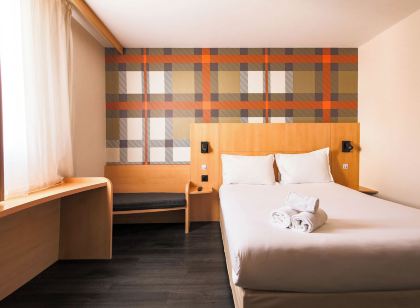 EasyHotel Nice Old Town