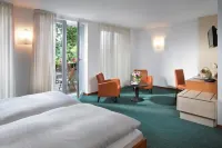 Hotel Zur Post Hotels near Ems-Einkaufs-Centrum