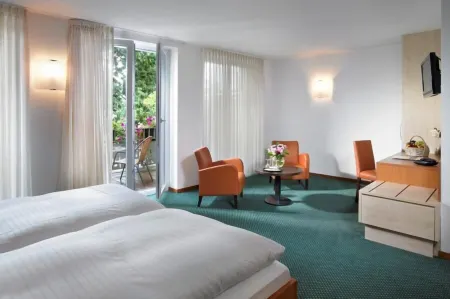 Hotel Zur Post Отели в г. Метелен