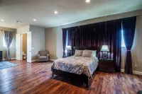 The Castle at Rockwall Hotels in Rockwall County
