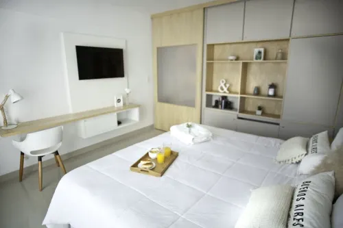 Salguero Apart by Zafiro