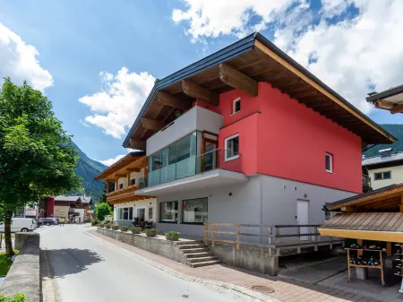 Chalet in Krimml Near Zillertal Slopes Отели рядом с достопримечательностью «Wasserwelten Krimml»
