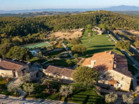 I Borghi dell'Eremo村落