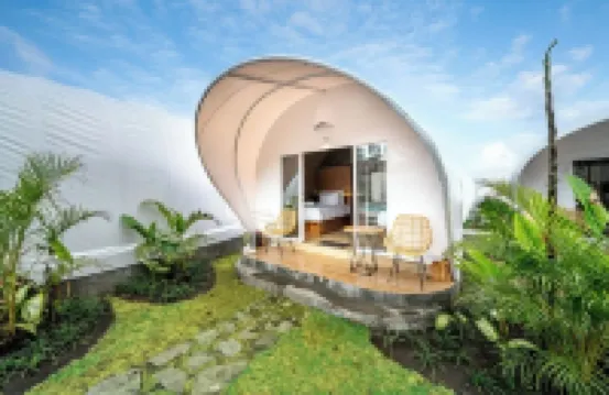 เดอวี่ กินตามานิ โรงแรมใกล้ภูเขาไฟบาตูร์