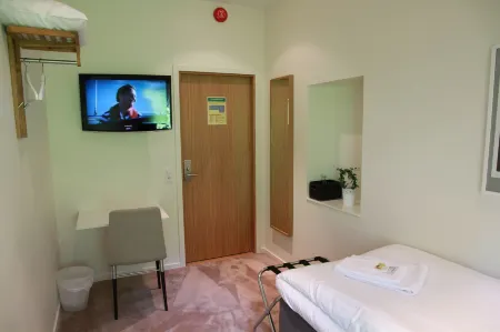 Flygplatshotellet Отели в г. Юнсеред