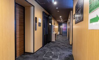 TRUST HOTEL