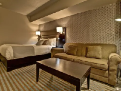 Hôtel Nouvelle-Frontière Hotels in Amos