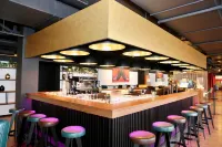 The Rhin - bar