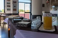 La Meta Sporting Rooms - Frühstück