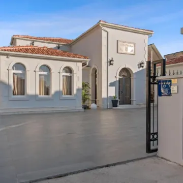 Villa Carolus in Vodice