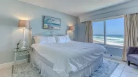 Destin on the Gulf 703 - Gulf Front Property 7th Floor - Jacuzzi