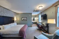 ذا جروتون إن Hotels near The Mill Works