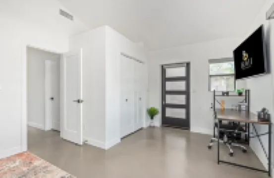 5BR Resort-style Oasis 2 Primary s Cabana Gameroom