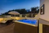 D_Loft Sea and Golf - Hot Tub