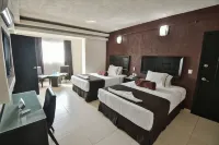 波多諾伏廣場中央飯店