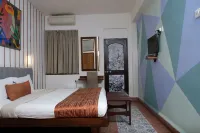 Hotel Gopika International