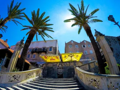 Accommodation Old Town Vitaic Hotel di Korcula