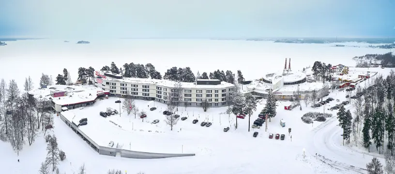 斯堪的克瓦西亞飯店