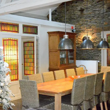 Villa with Hottub in Calm Area