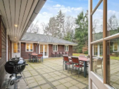 22 Person Holiday Home in Frederiksvaerk Hoteles en Frederiksværk
