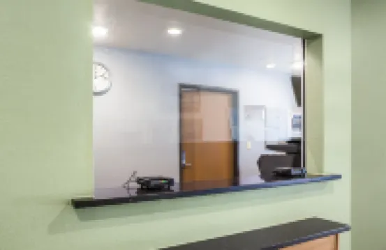 วูดสปริงสวีทส์ เดนตัน