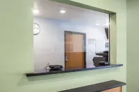 WoodSpring Suites Texas City Hotels in Dickinson