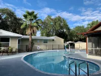 Small and Quiet Lakefront Resort on Siesta Key W/ Heated Pool and Kayaks - de playa