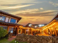 Jeju Bijasupgil15 Pension Hotels near غابات بيجاريم