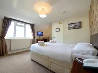 Savoy Country Inn Hotels in Llansteffan