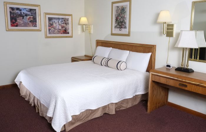 Four Seasons Lodging