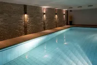 Wellnesshotel Schweizerhof - Pool