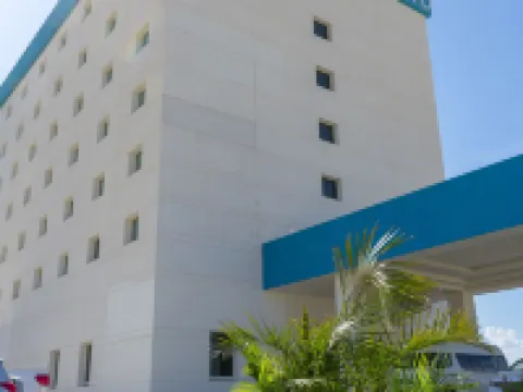 ホテル アエロプエルト ロス カボス ロス・カボスのホテル