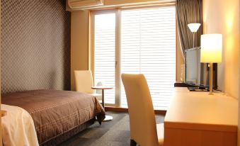 HOTEL LiVEMAX BUDGET Chiba Mihama