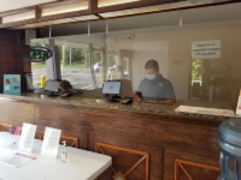 西弗吉尼亞摩根敦 6 號汽車旅館