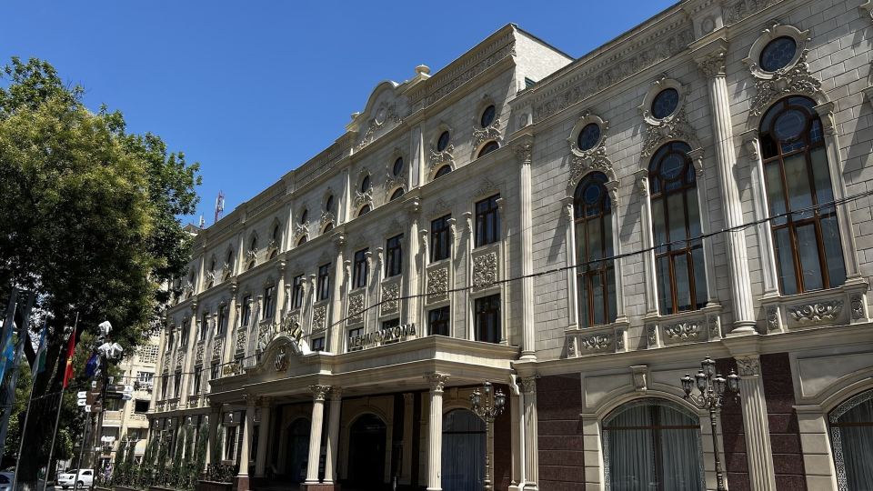 King Plaza Hotel