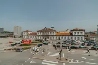 Courtyard Oporto Design Apartment D Hotels in Campanha