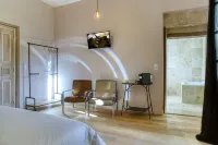 Le Château de Camille - Bed and Breakfast