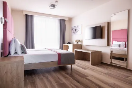 C'Est la VIE Boutik Swieqi