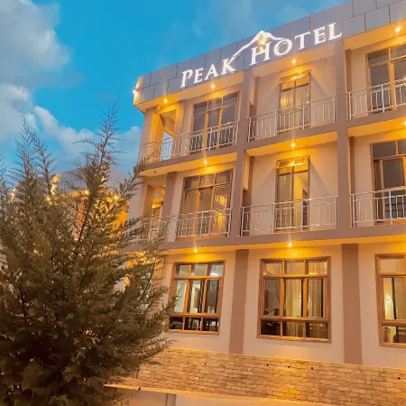 Peak Hotel