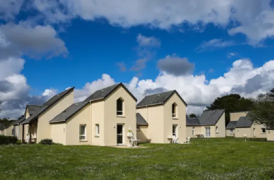 Vvf Fouesnant les Glénan Hotels in 