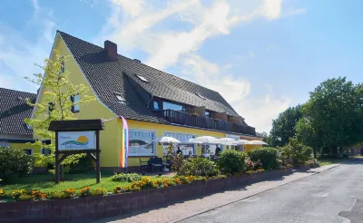 Café Sonnenschein & Pension Hotels near Bad Oeynhausen station
