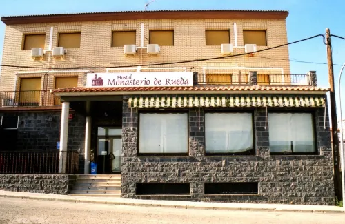 Hostal Monasterio de Rueda Hotels in Sastago
