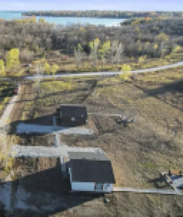 Charming 1-bedroom cottage with WiFi and AC near Monkey Island and Grand Lake