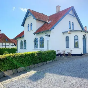 Troense B&B by the Sea Hotels near Valdemars Slot