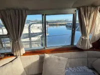 ريفرسايد بوت ريتريت أون ذا ريفر ثامس