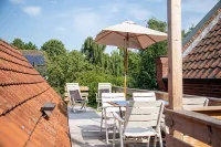 Beautiful, modern studio apartment in the heart of Esens