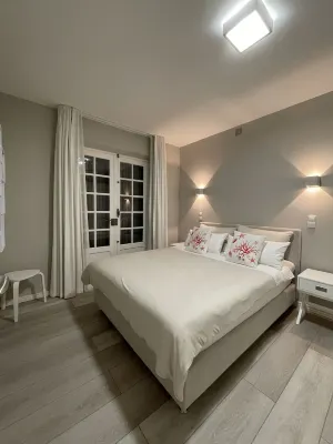 Exklusives Ferienhaus mit Meerblick in Sainte Maxime Các khách sạn gần Eglise Sainte-Maxime